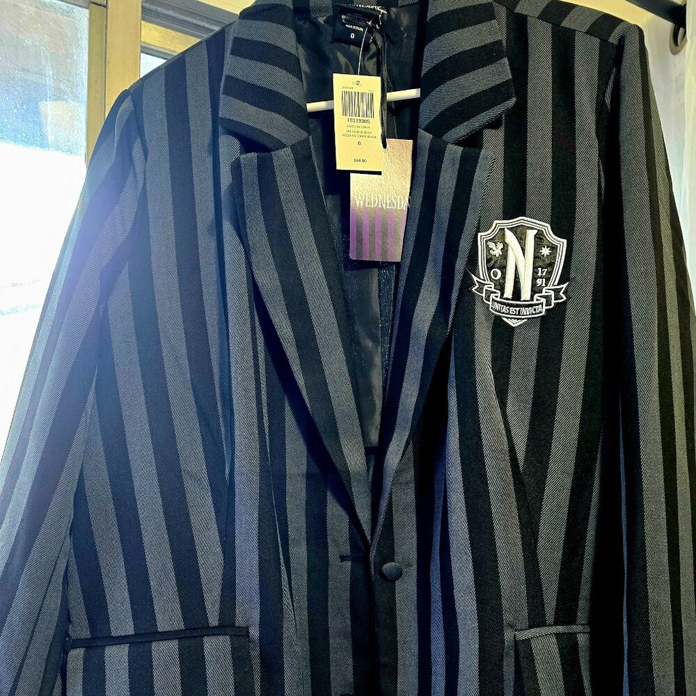 Wednesday blazer (Nevermore Academy)